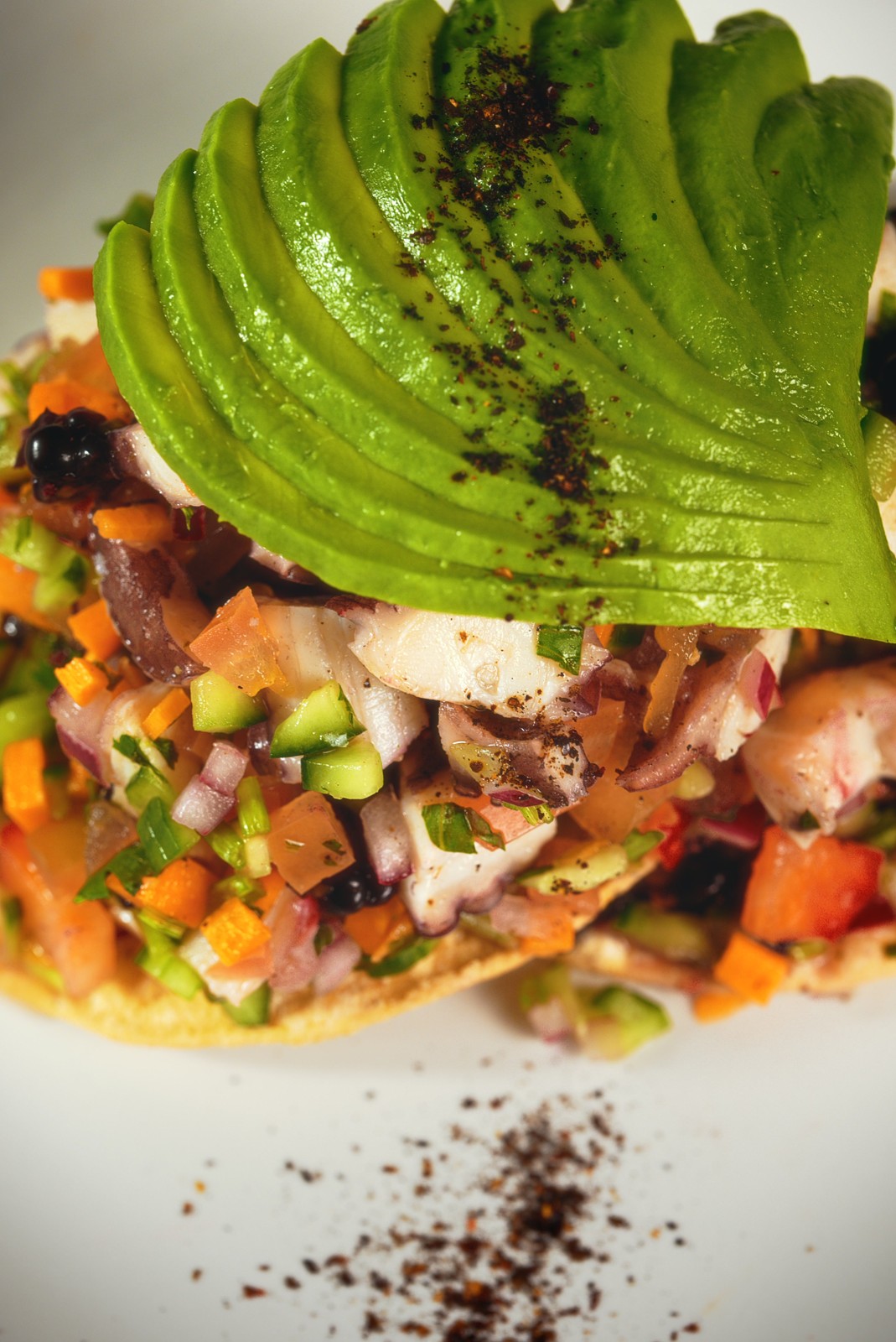 Tostada de ceviche
