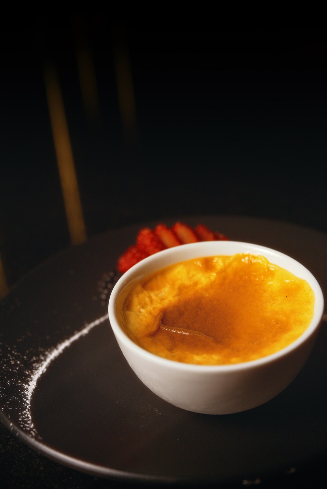Postre con cubierta caramelizada